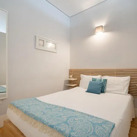 Opo Downtown Blue Apartment